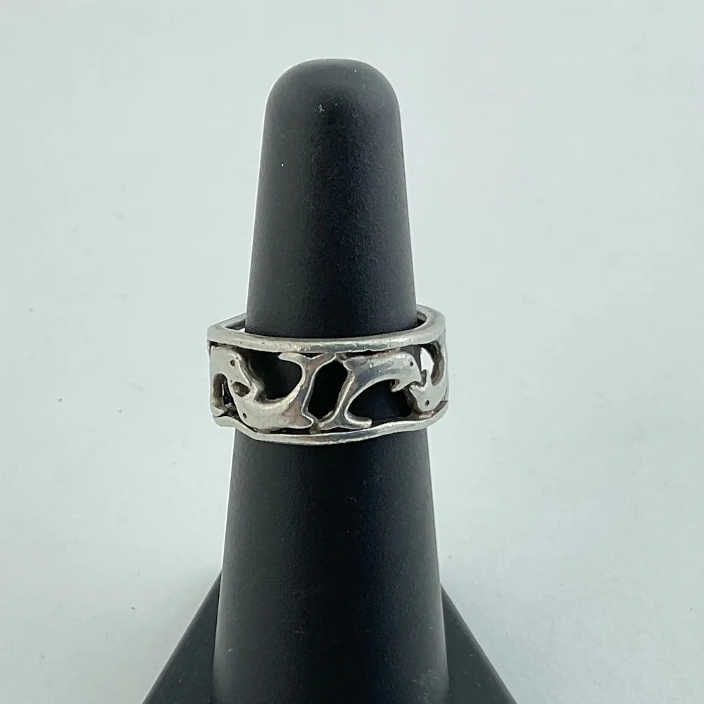 Vintage Silver Dolphin Ring Size 6 Open Work BoHo Beach Ocean Core Sea Punk